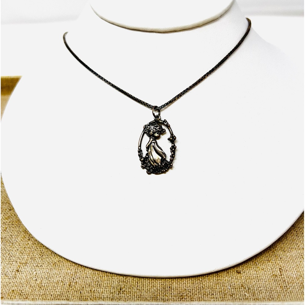 Vintage Precious Moments Sterling Silver 925 Girl Pendant Box Chain Necklace